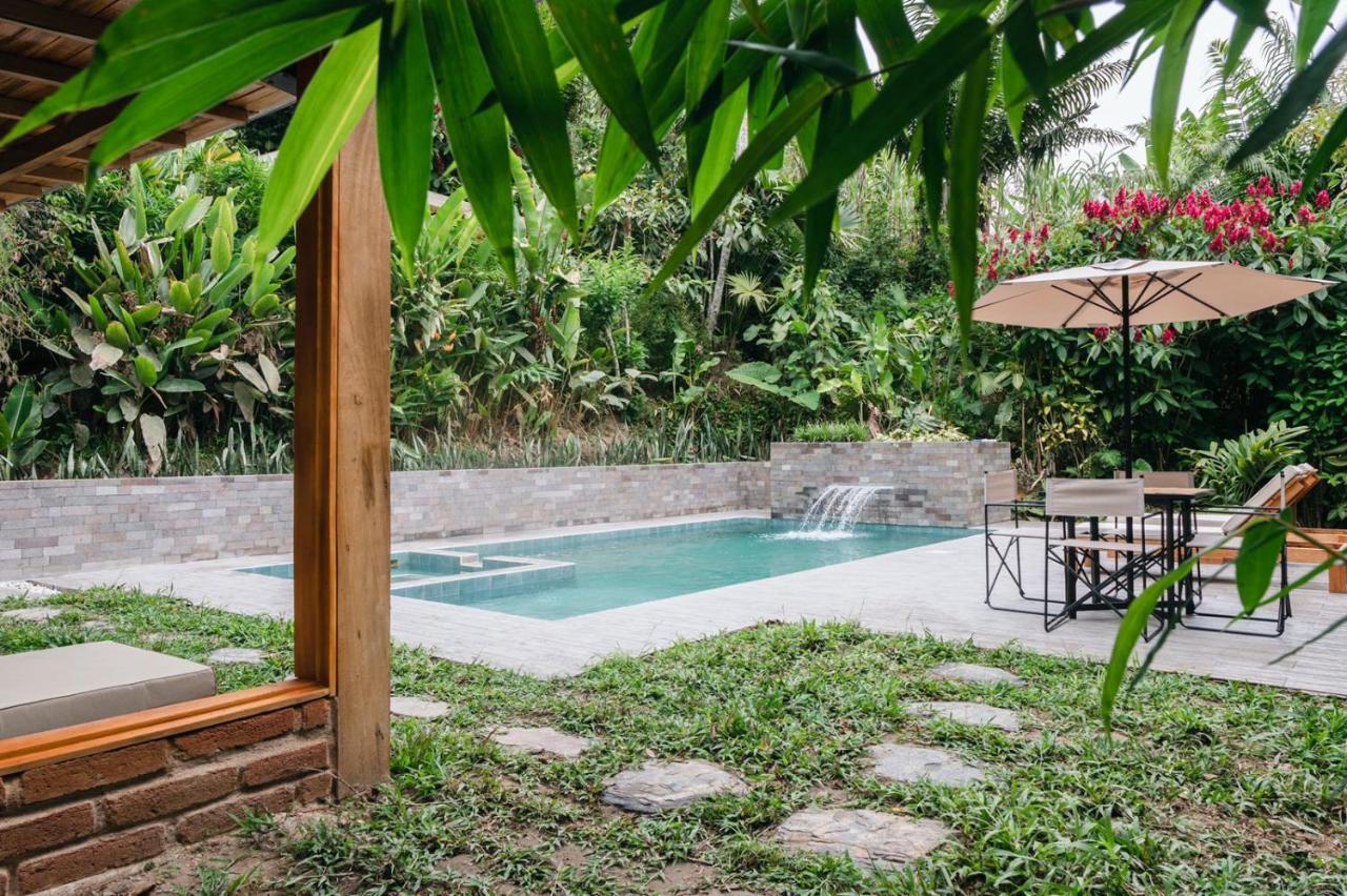 Piripe Wellness Lodge Pacto Dış mekan fotoğraf