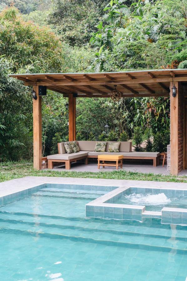 Piripe Wellness Lodge Pacto Dış mekan fotoğraf